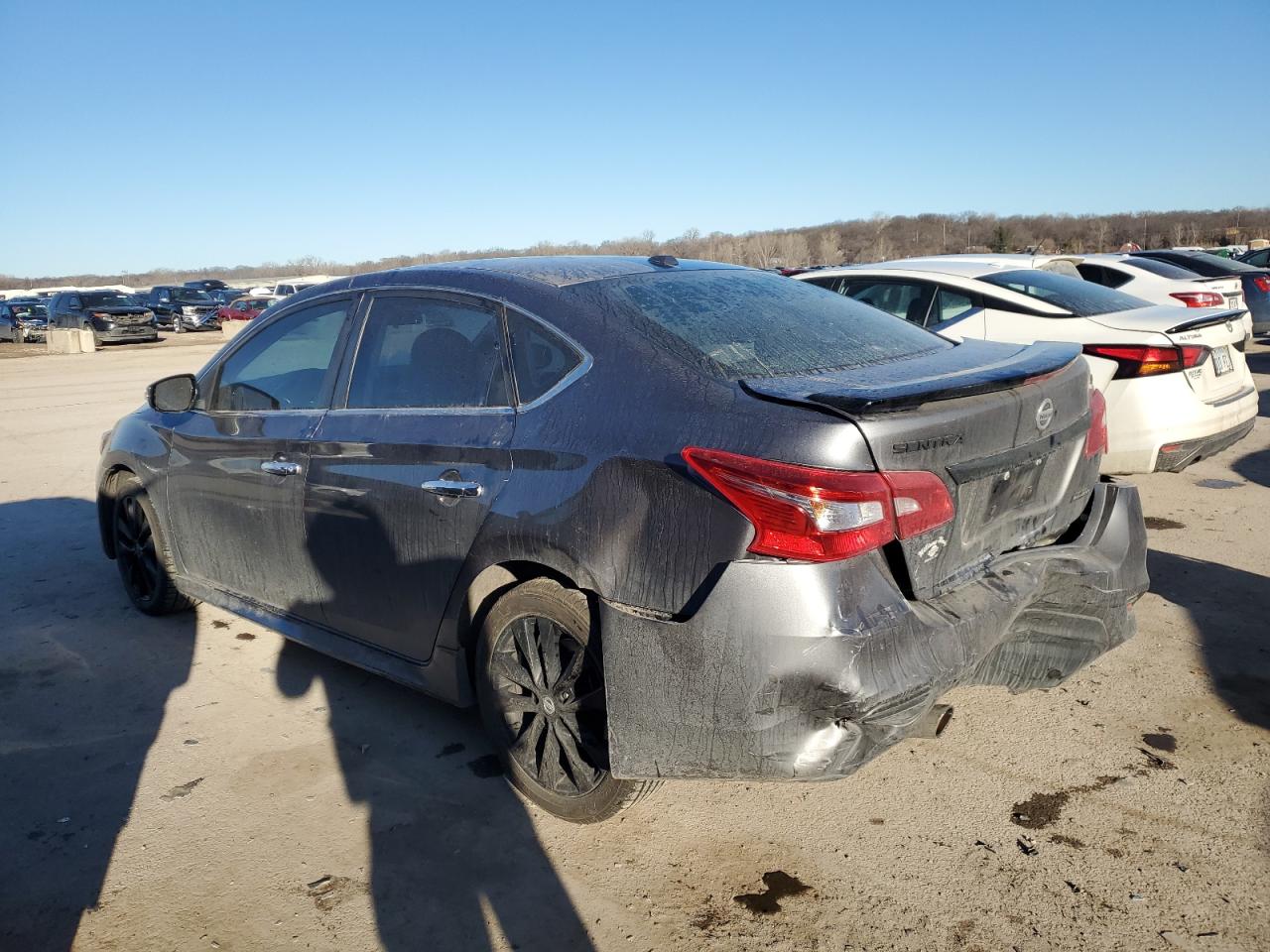 2018 Niss Sentra VIN 3N1AB7AP4JY283788 photo 2