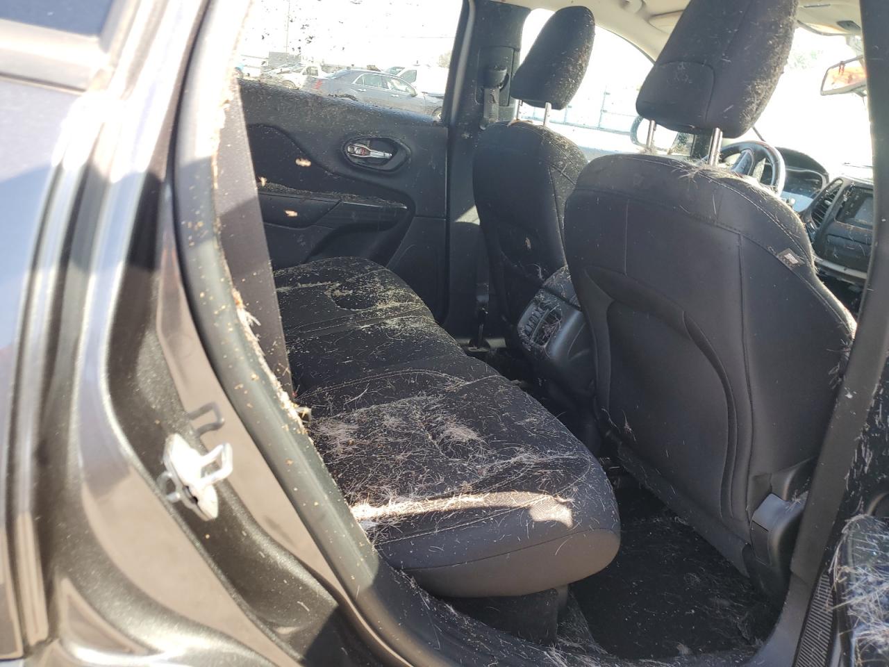 2015 Jeep Grand cher VIN 1C4PJLCB3FW723468 photo 11