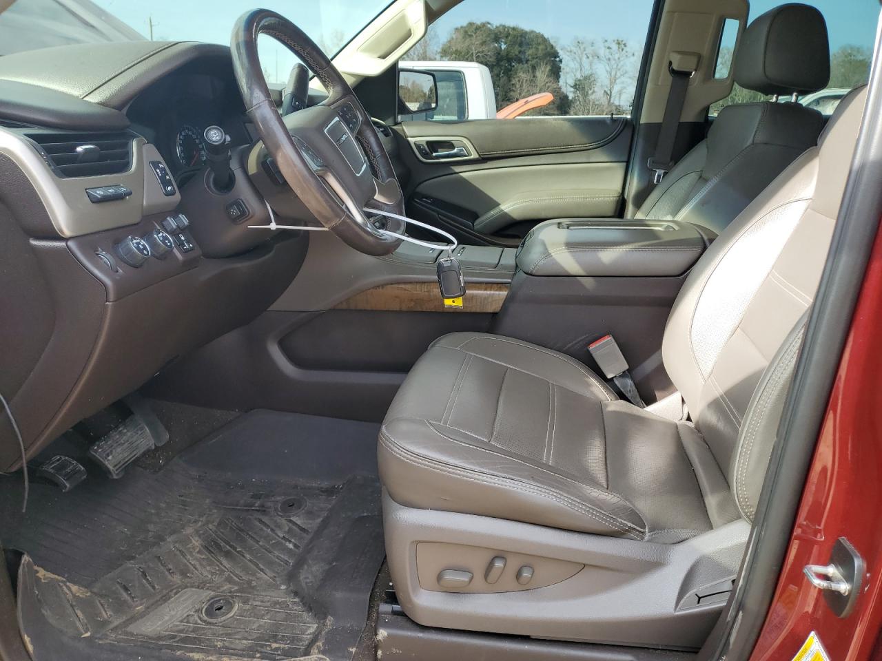 2018 GMC Yukon VIN 1GKS2CKJ8JR212060 photo 7