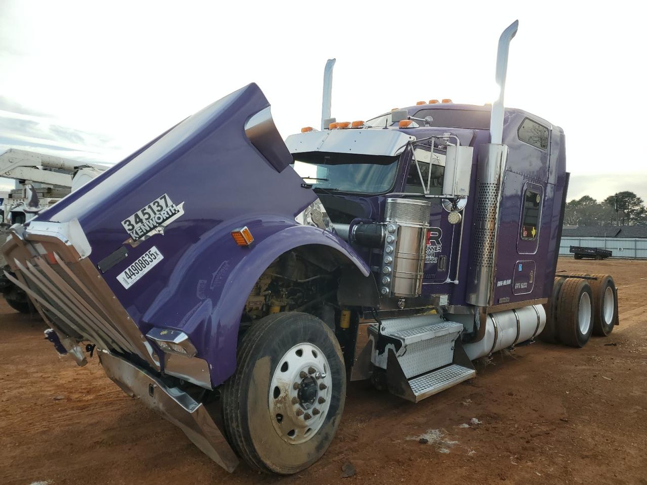 2000 KENWORTH All models VIN 1XKWDB9X5YR848171 photo 2