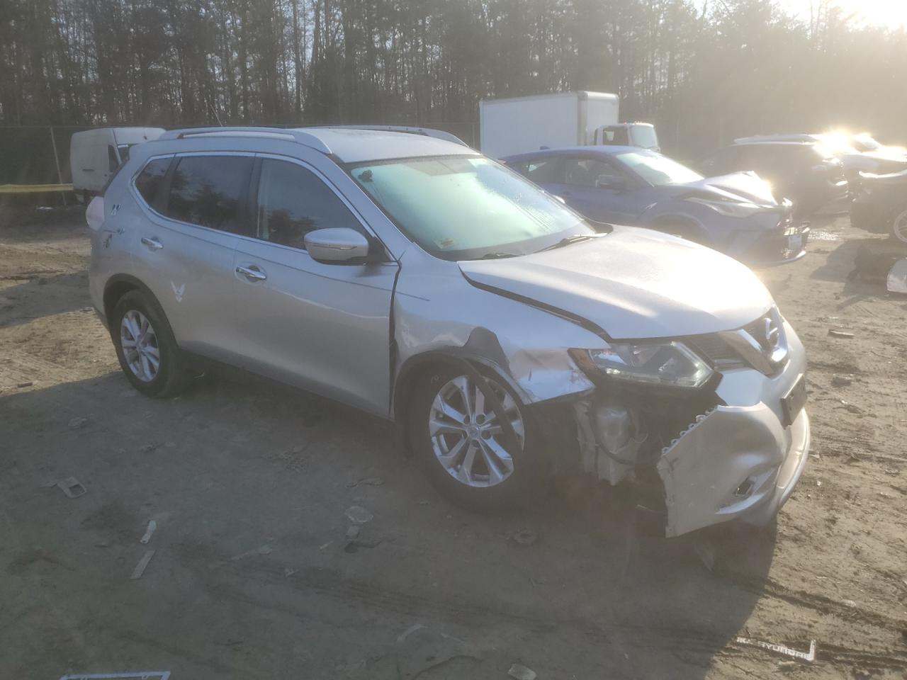 2015 NISSAN Rogue s VIN KNMAT2MT9FP549921 photo 4