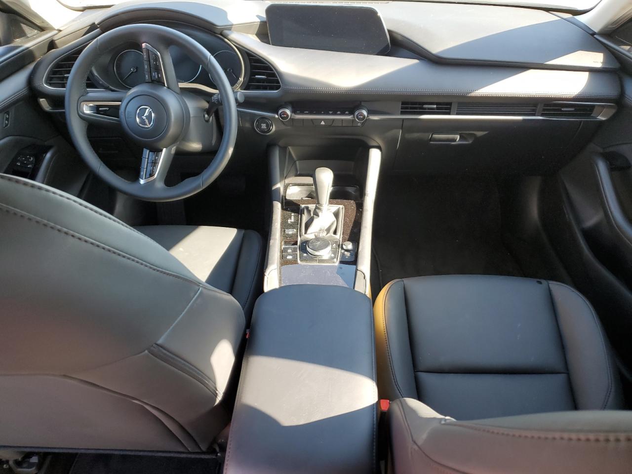 2024 Mazda 3 select s VIN 3MZBPABM6RM416989 photo 8