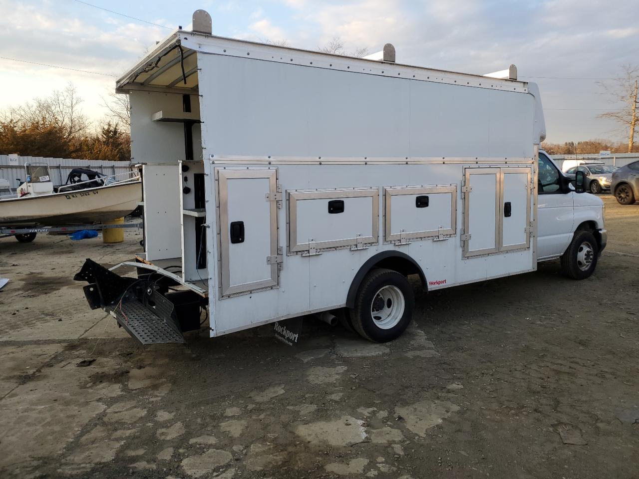 2025 Ford All models VIN 1FDXE4FN5SDD04412 photo 3