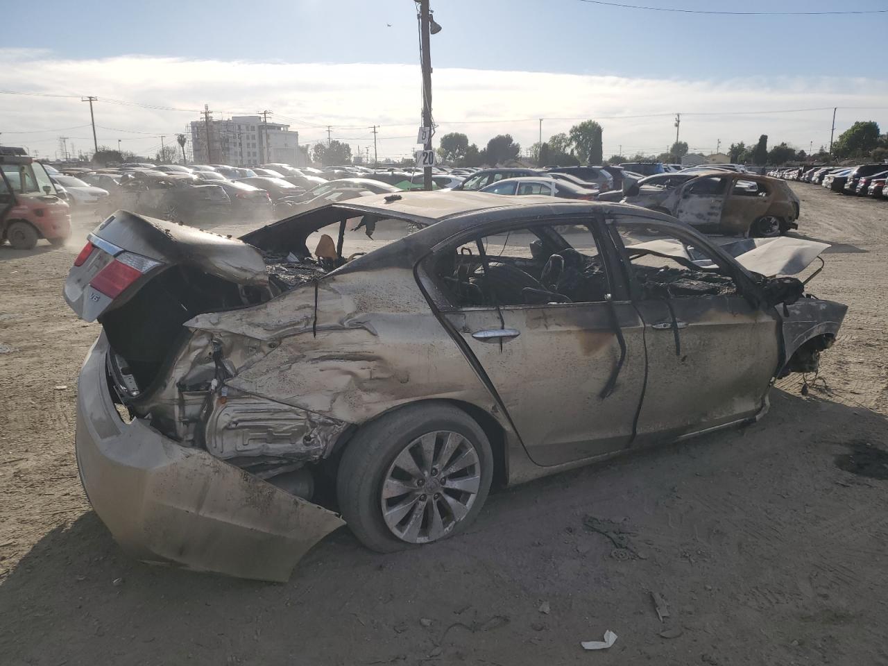 2015 Honda Accord VIN 1HGCR3F89FA007650 photo 3