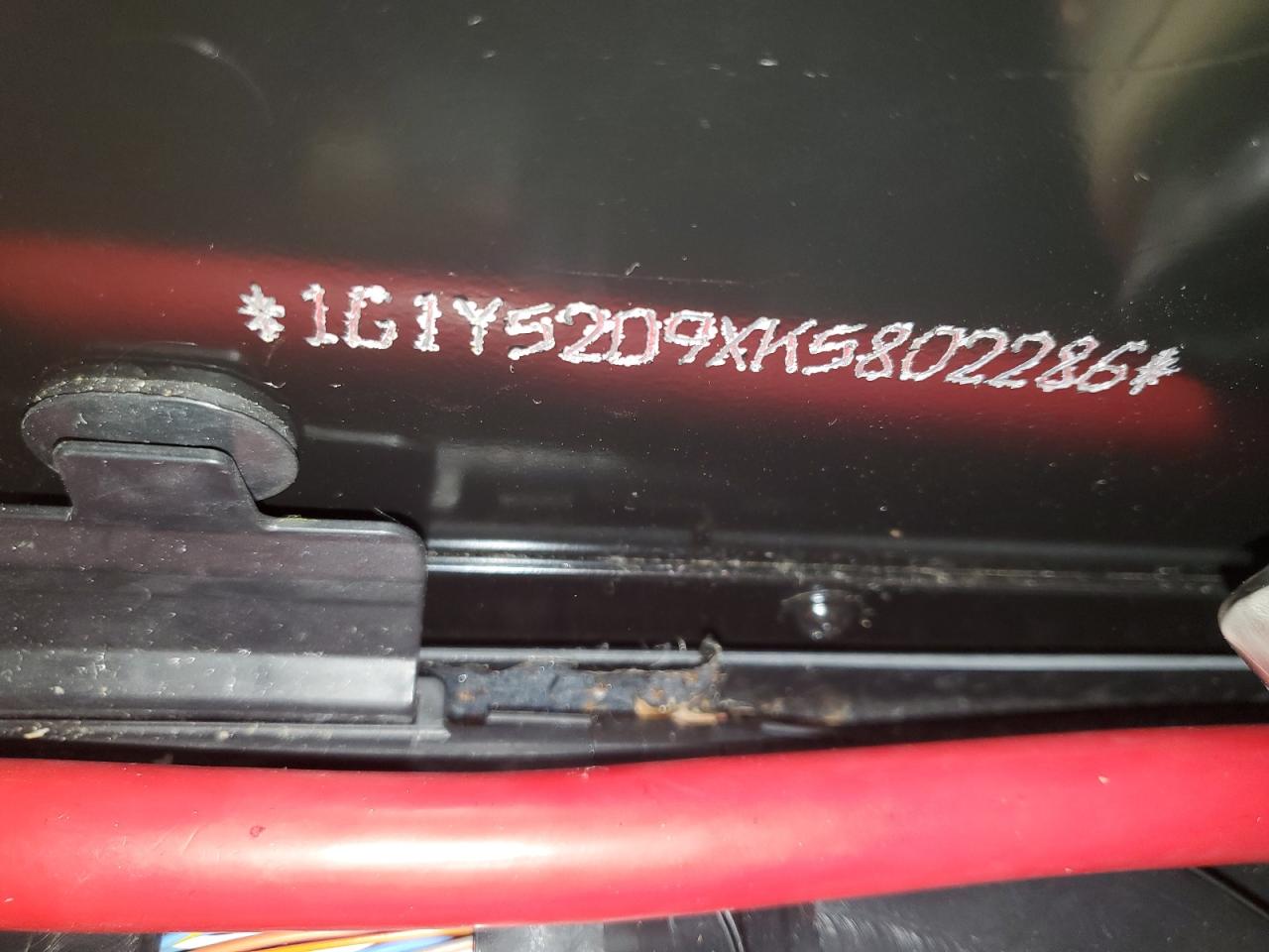 2019 Chev Corvette VIN 1G1Y52D9XK5802286 photo 12