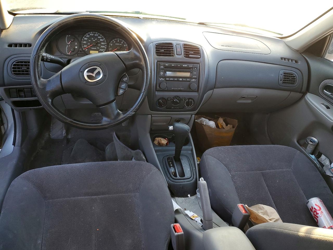 2003 MAZDA Protege VIN JM1BJ225730205765 photo 8