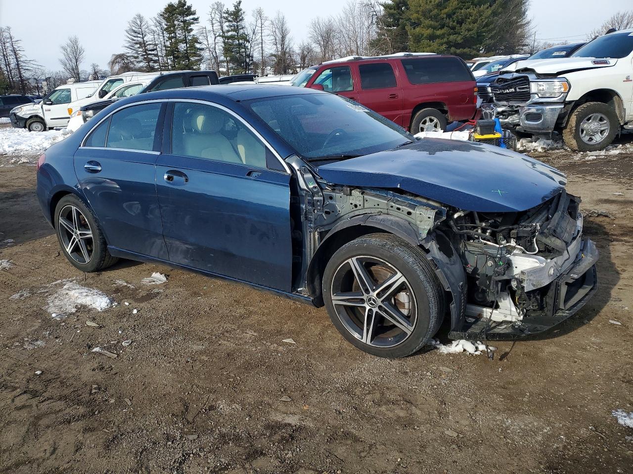 2021 Mercedes-Benz A-class VIN W1K3G4FB5MJ297880 photo 4