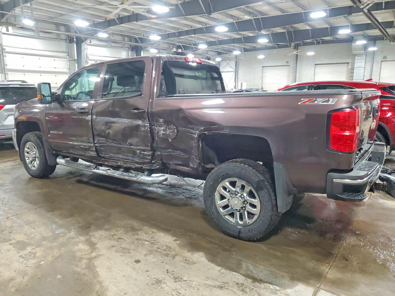 2016 Chevrolet All models VIN 1GC1KVEG2GF135649 photo 2