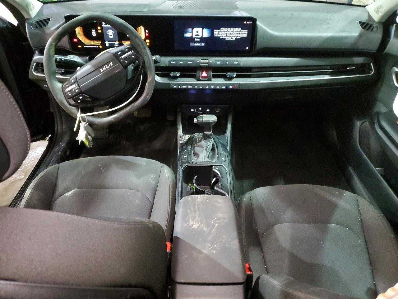 2026 KIA All other VIN 3KPFT4DE8TE248331 photo 8