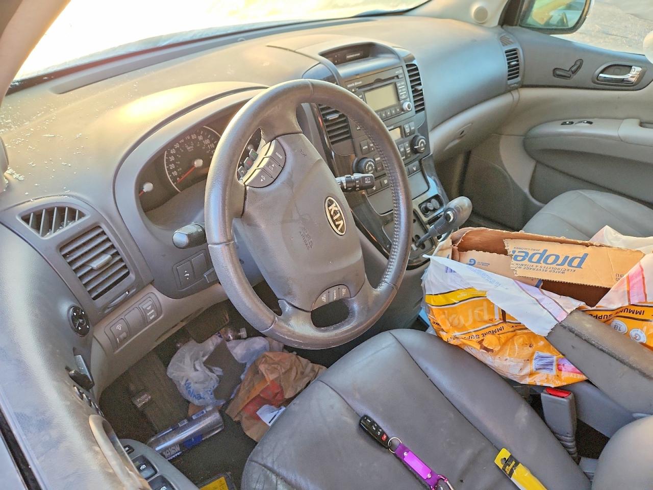 2012 Kia SEDONA VIN KNDMH4C73C6442282 photo 8