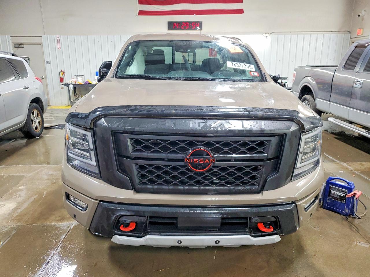 2023 Nissan TITAN VIN 1N6AA1ED2PN101554 photo 5