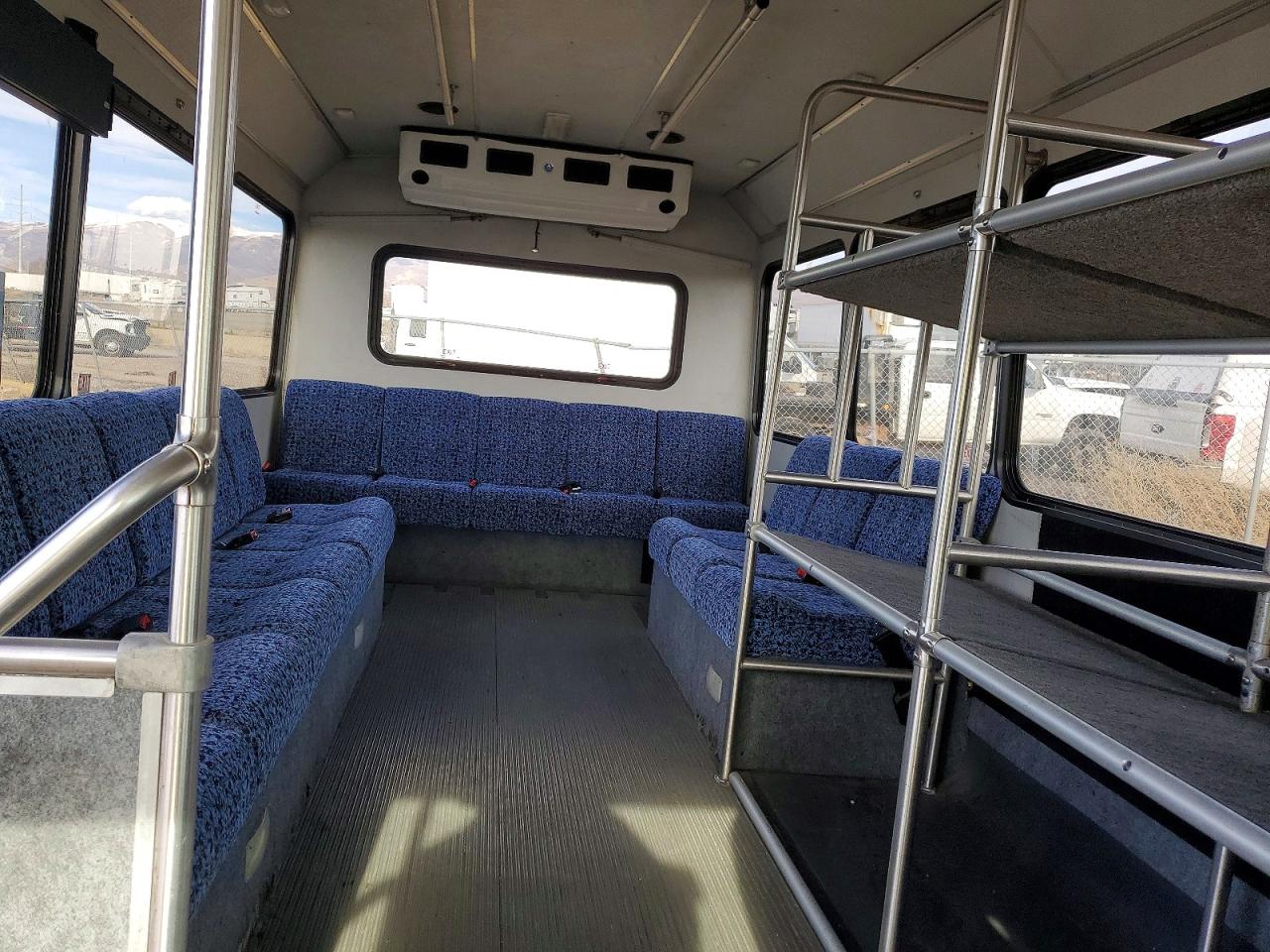 2016 Ford Econoline VIN 1FDFE4FS4GDC21904 photo 10