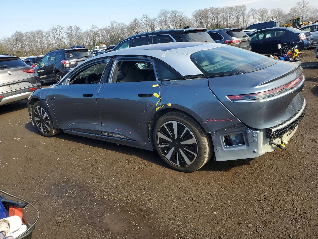 2024 Lucid Air VIN 50EA1GBA4RA001204 photo 2