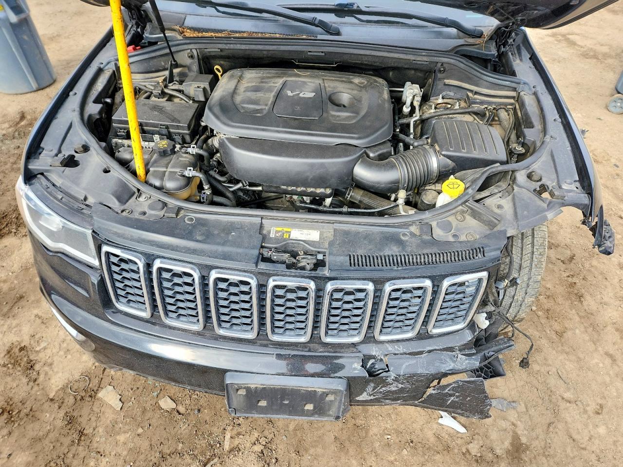 2017 Jeep Grand cher VIN 1C4RJEBG7HC712432 photo 12