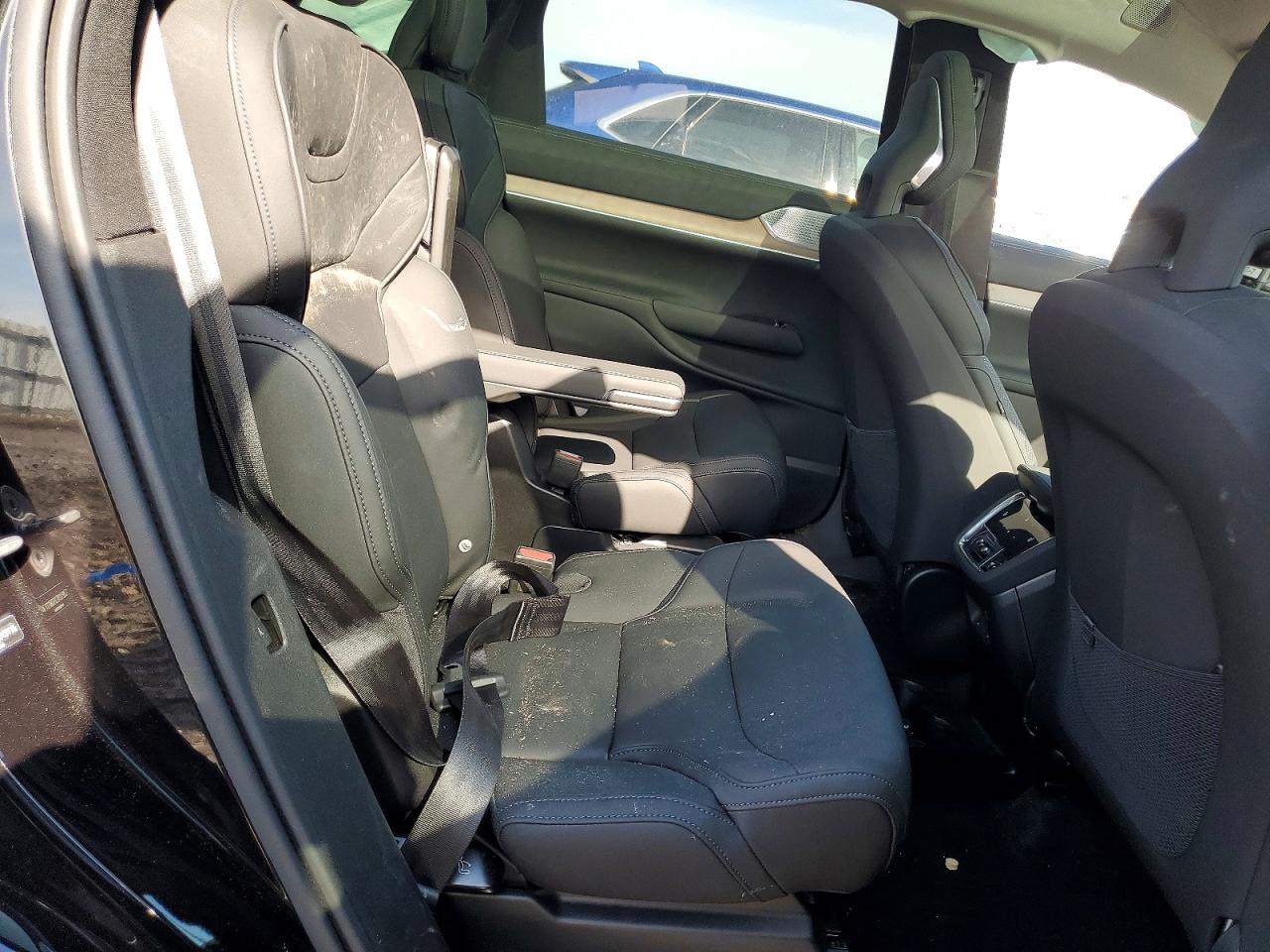 2025 Volvo Ex90 ultra VIN 7JDEV3KL3SG013116 photo 11