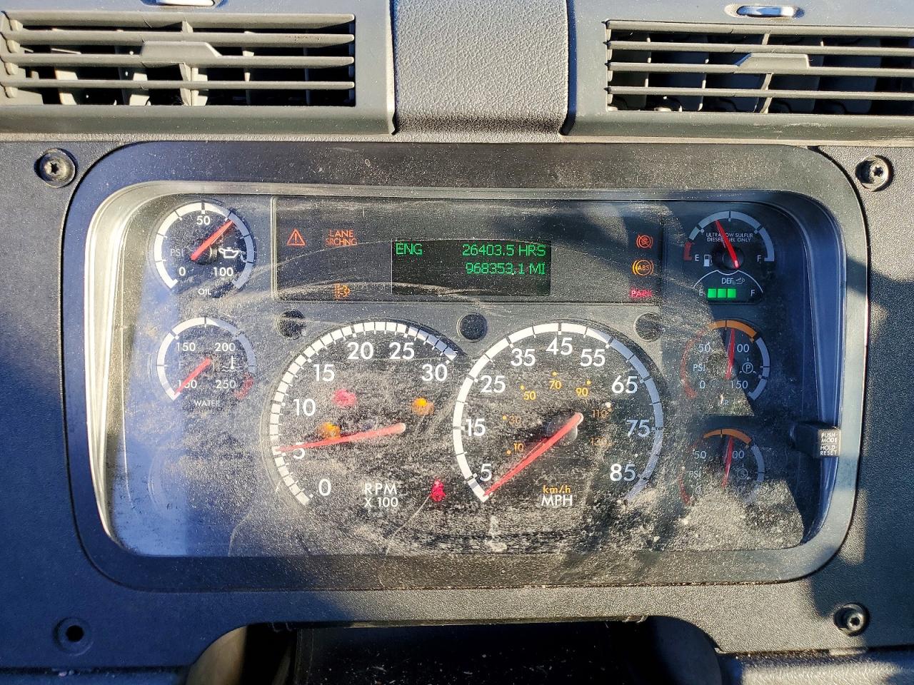 2016 FREIGHTLINER All other VIN 1FUBGEDV8GLHC5773 photo 8