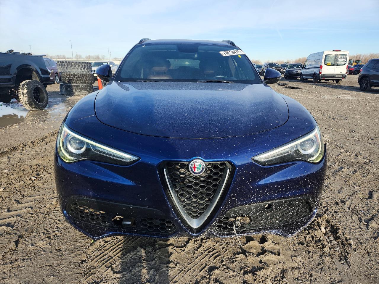 2018 Alfa Stelvio VIN ZASFAKNN6J7B72315 photo 5