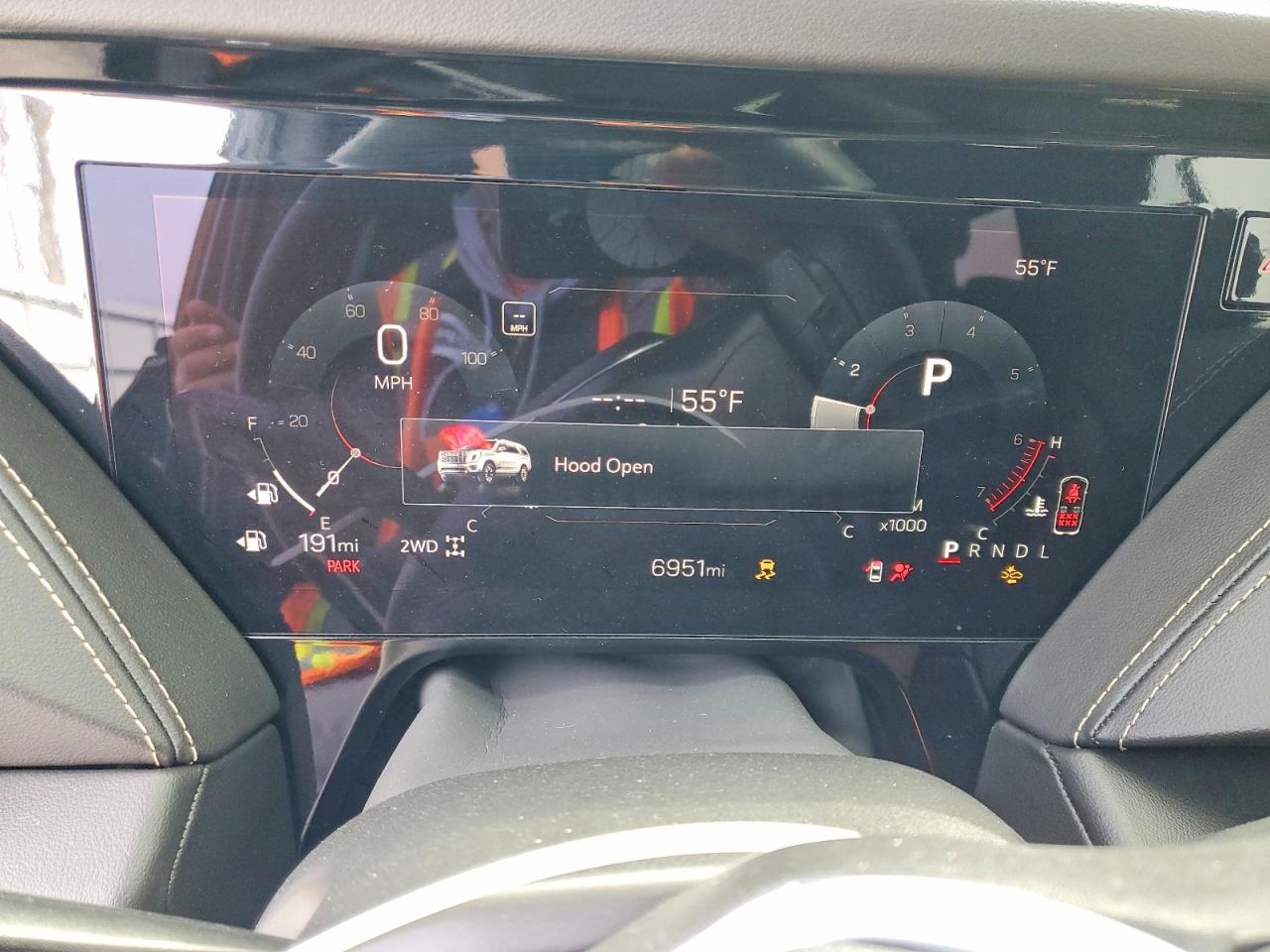 2025 GMC Yukon elev VIN 1GKS2BRD7SR284086 photo 9