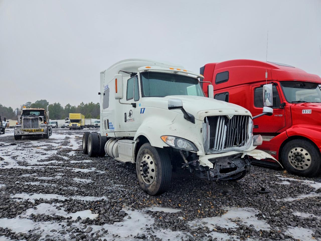 2016 International All models VIN 3HSDJAPR6GN107099 photo 9