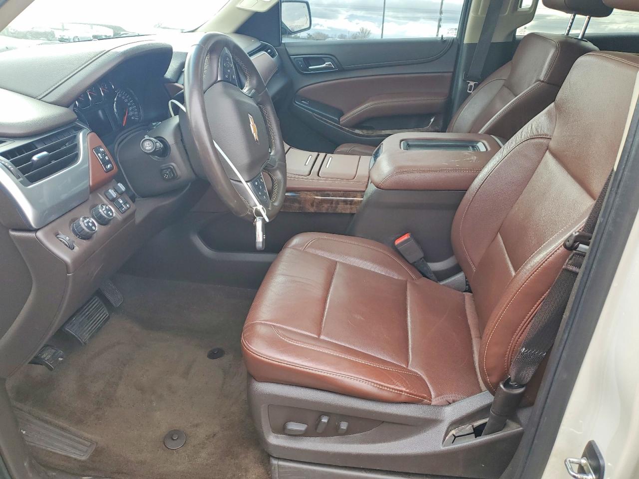 2015 Chev Tahoe VIN 1GNSKCKC0FR283961 photo 7