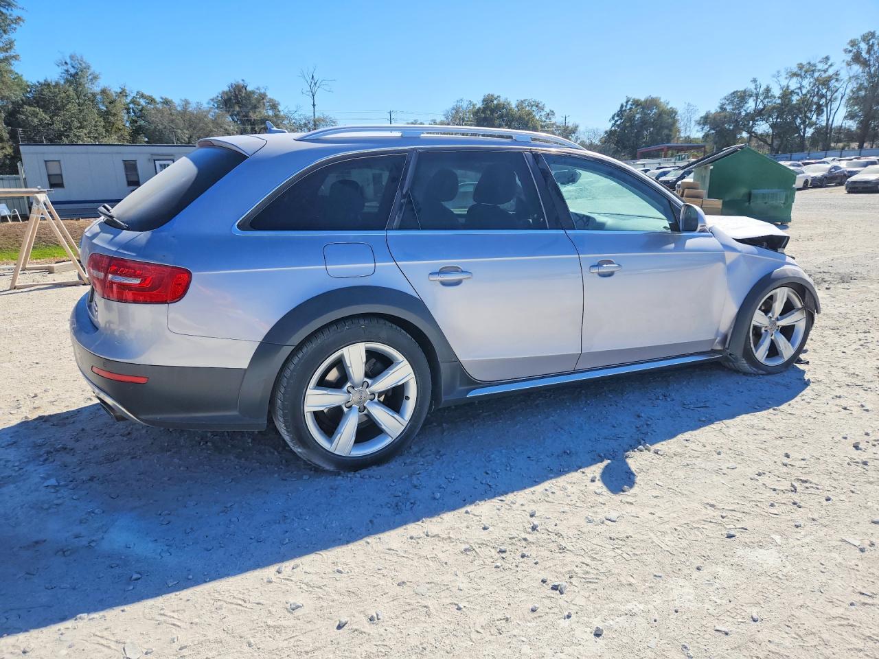 2016 Audi A4 allroad VIN WA1UFAFL6GA000445 photo 3