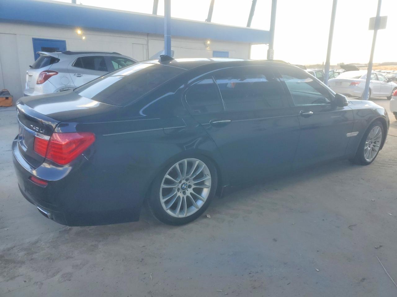 2014 BMW 7 series VIN WBAYE4C52ED138266 photo 3