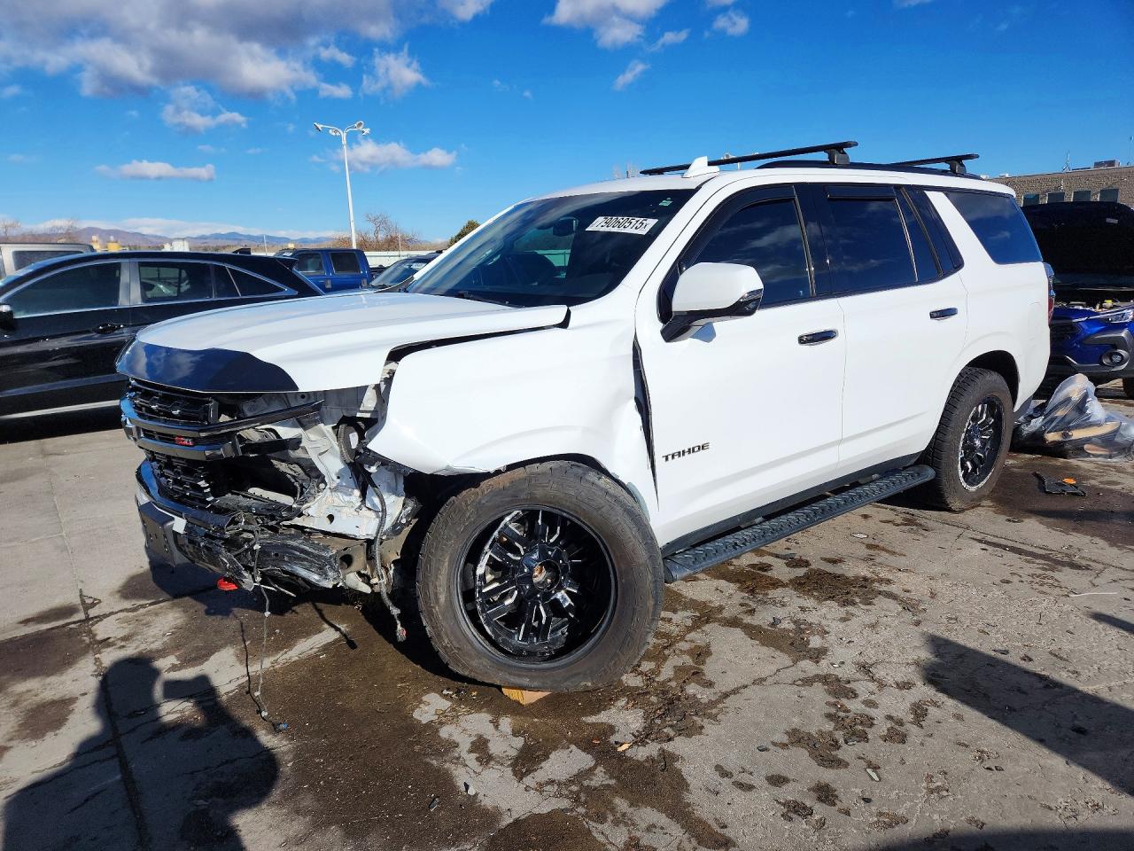 2022 Chevrolet Tahoe VIN 1GNSKPKD5NR167377 photo 1