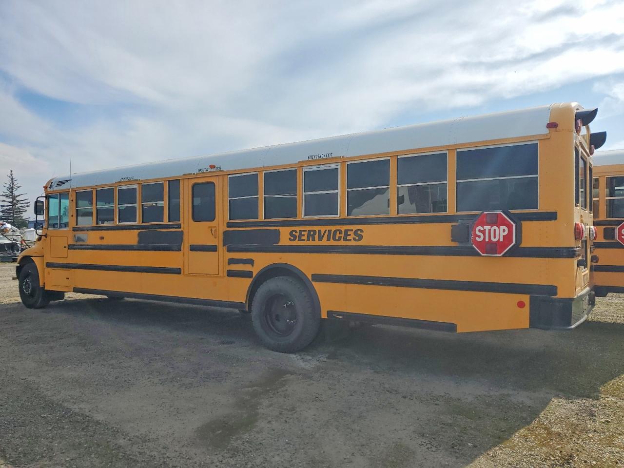 2014 Ic Ce series VIN 4DRBUAAN2EB780698 photo 3