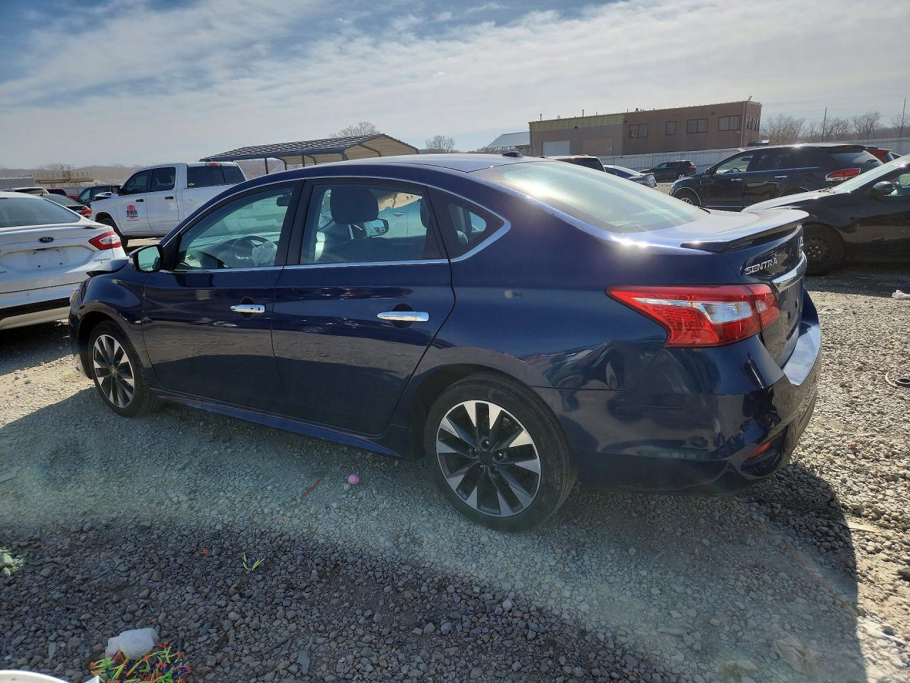 2019 NISS Sentra VIN 3N1AB7AP0KY330946 photo 2