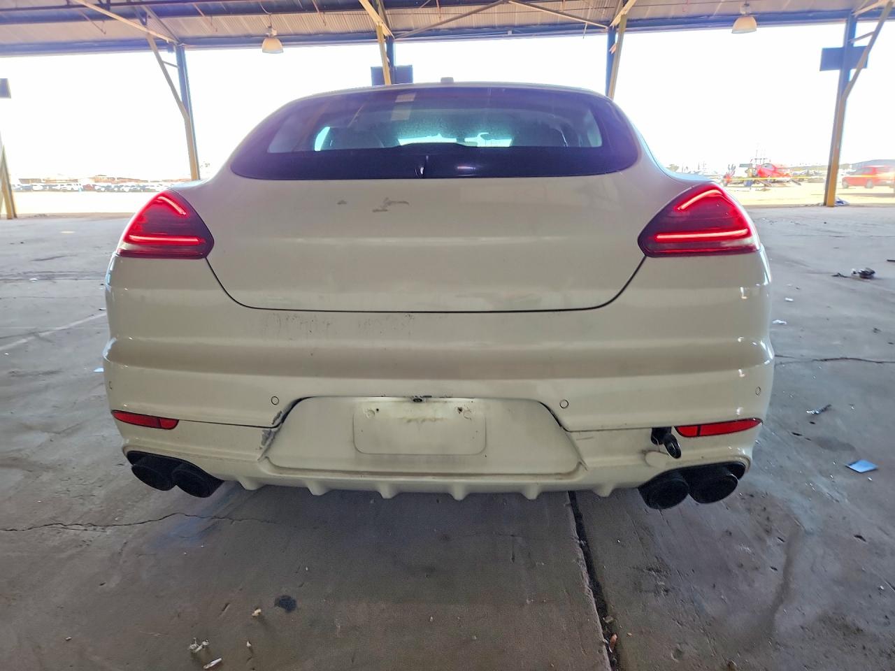 2015 Porsche Panamera VIN WP0AF2A73FL082047 photo 6