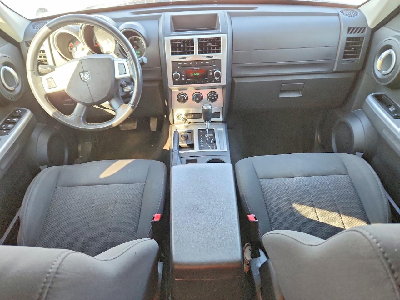 2011 Dodge Nitro VIN 1D4PU5GK0BW541320 photo 8