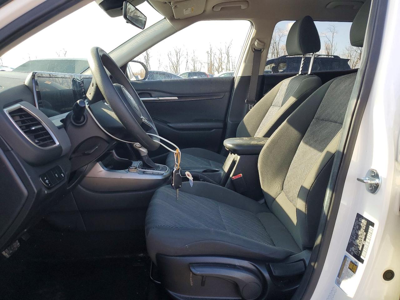 2024 Kia Seltos VIN KNDEPCAAXR7607750 photo 7