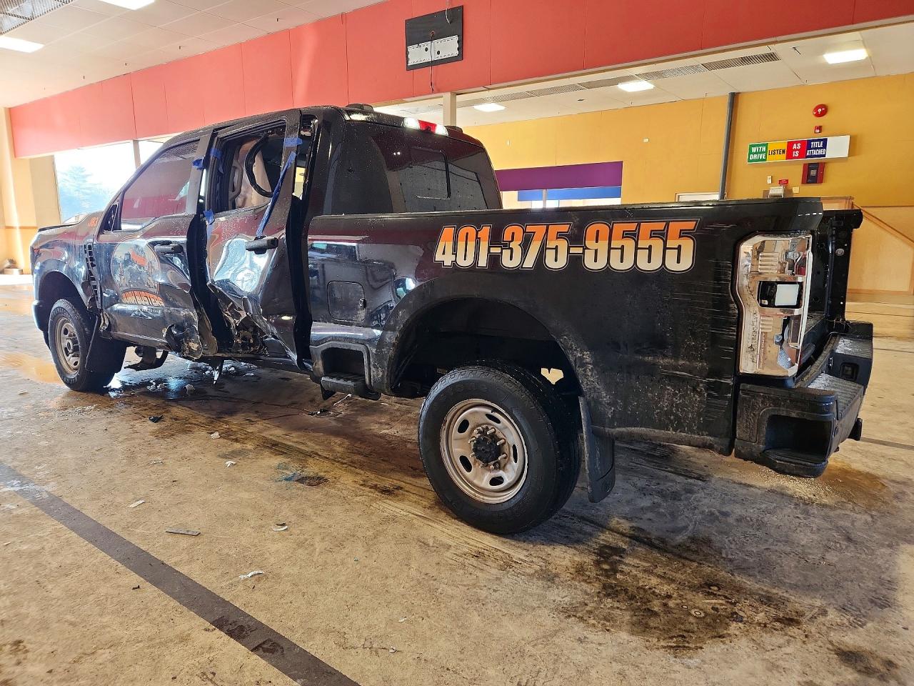 2023 Ford F250 VIN 1FT8W2BA8PED13605 photo 2