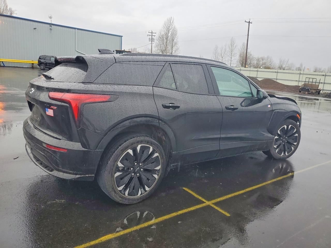 2024 Chevrolet Blazer VIN 3GNKDCRJ0RS149175 photo 3