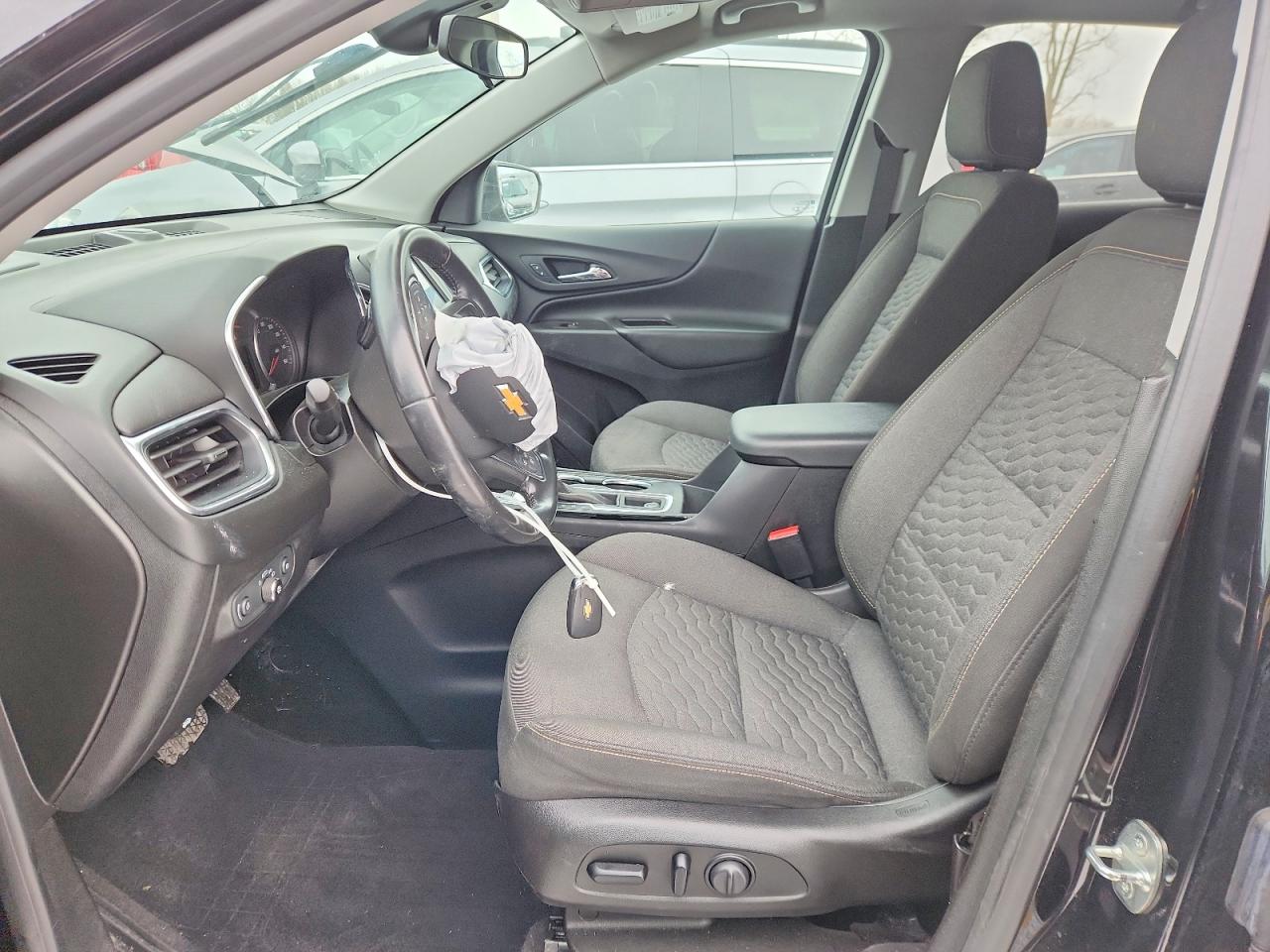 2021 Chevrolet Equinox VIN 2GNAXUEV4M6129696 photo 7