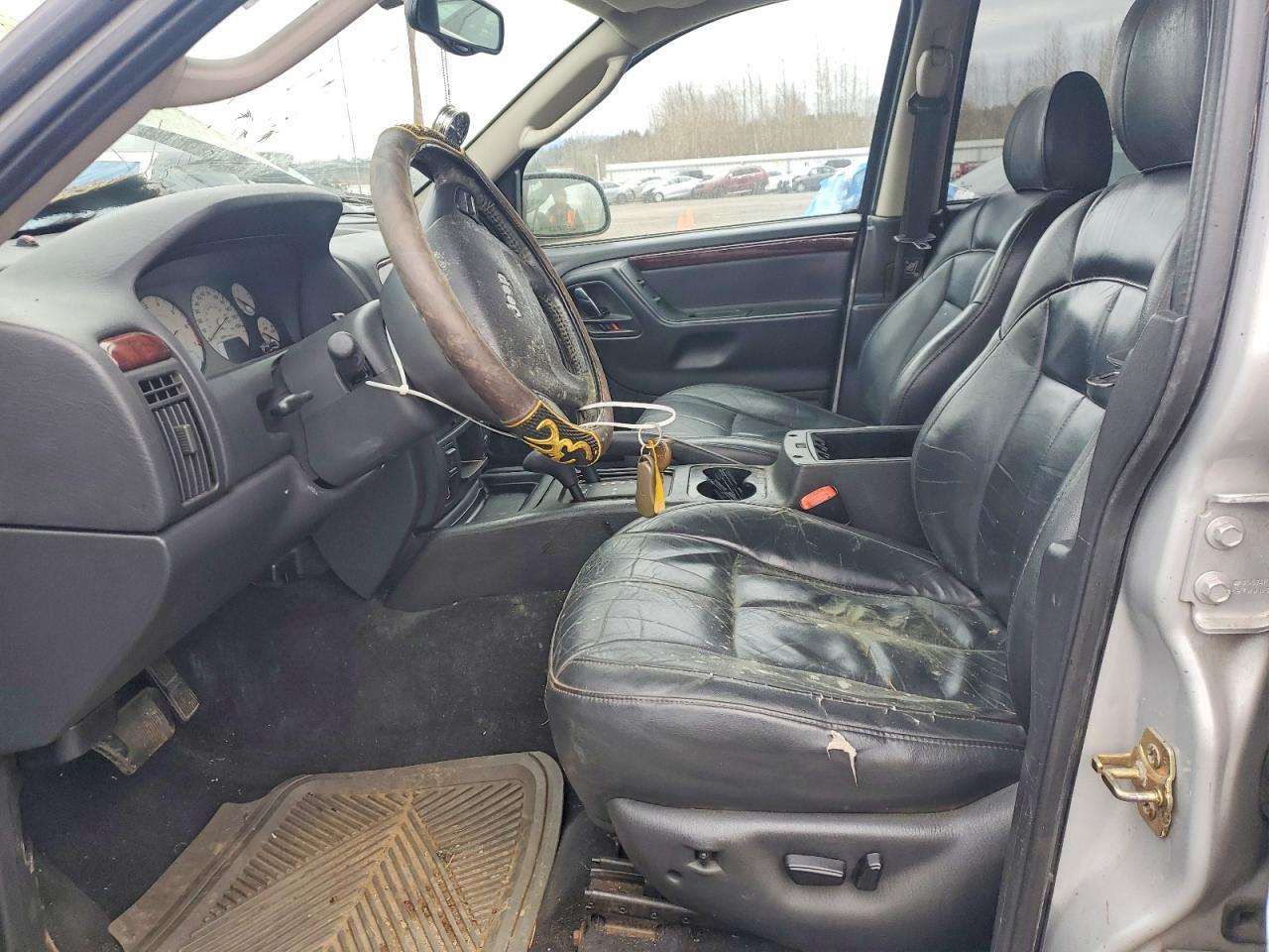 2004 Jeep Cherokee VIN 1J4GW58N94C296578 photo 7