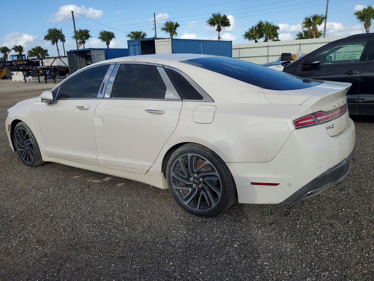 2020 Lincoln Mkz VIN 3LN6L5E92LR610827 photo 2