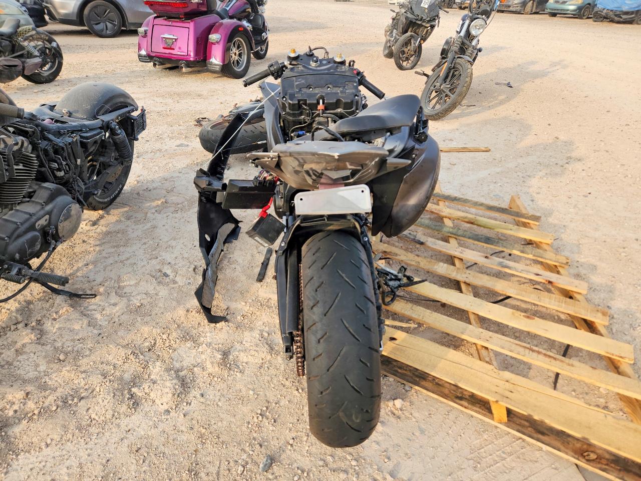2016 Yamaha Yzf600 VIN JYARJ16Y1GA009961 photo 4