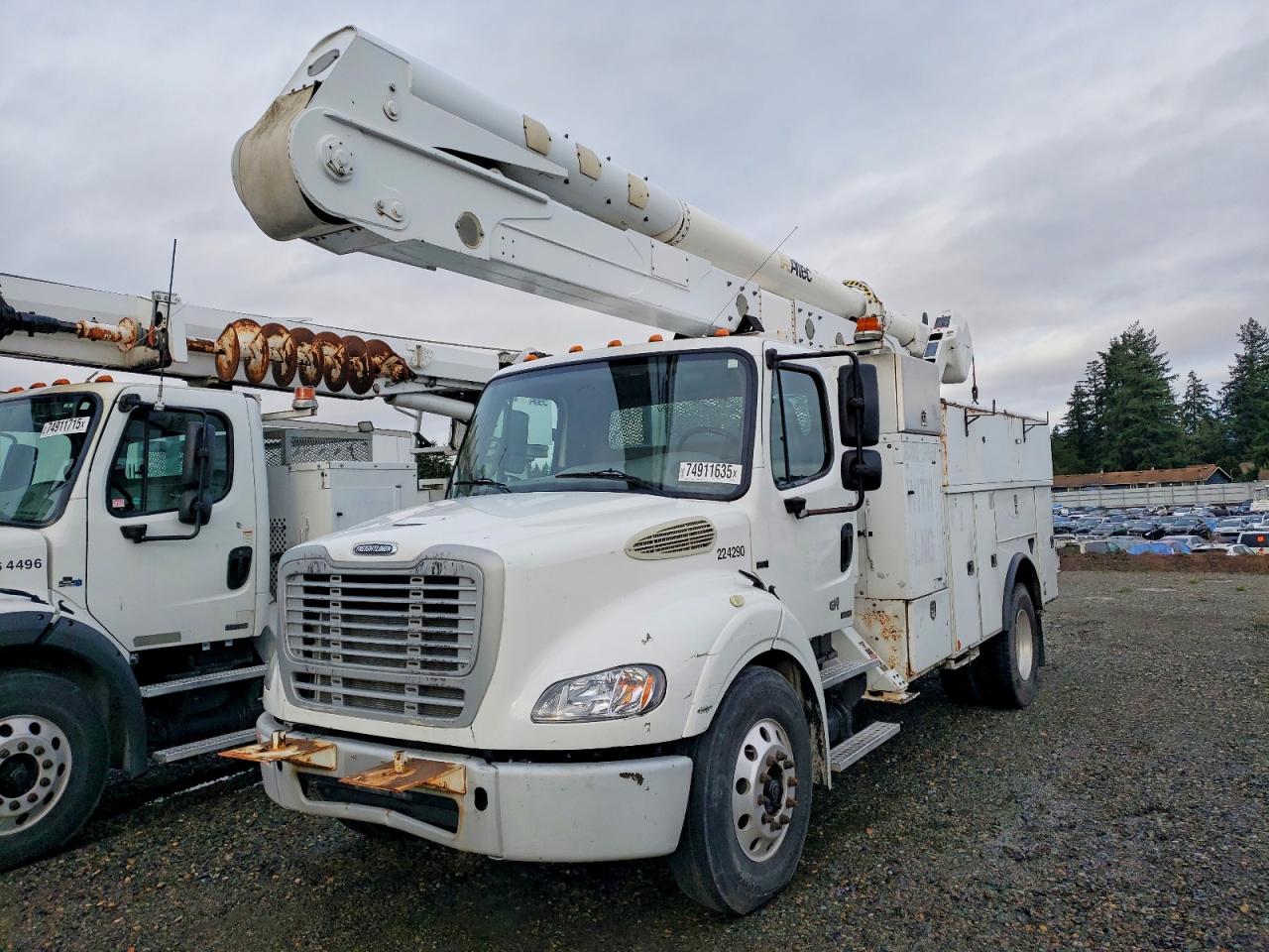 2014 FREIGHTLINER All models VIN 1FVAC4DX9EHFU6757 photo 2