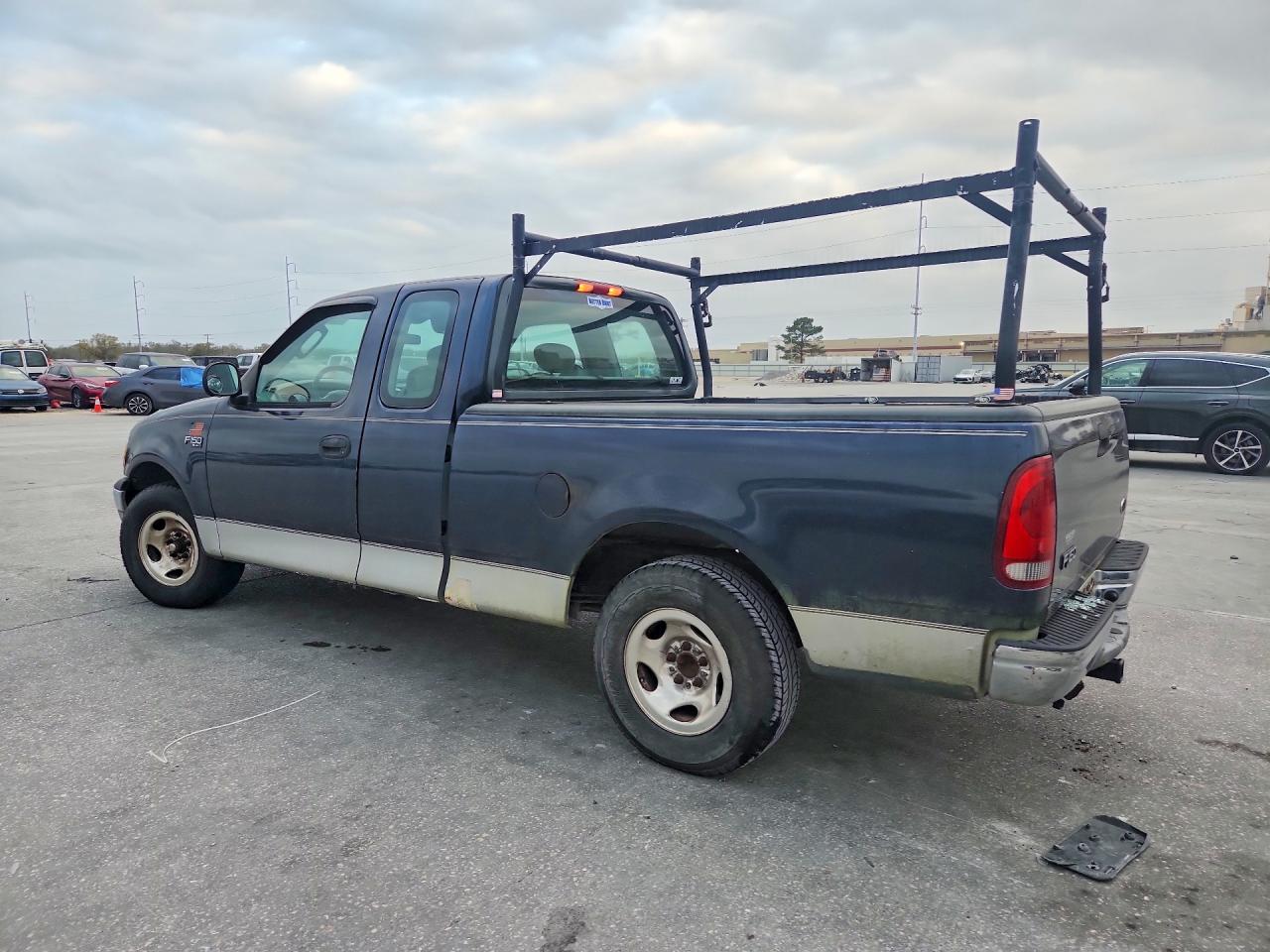 2003 Ford F150 VIN 1FTRX17203NB60788 photo 2