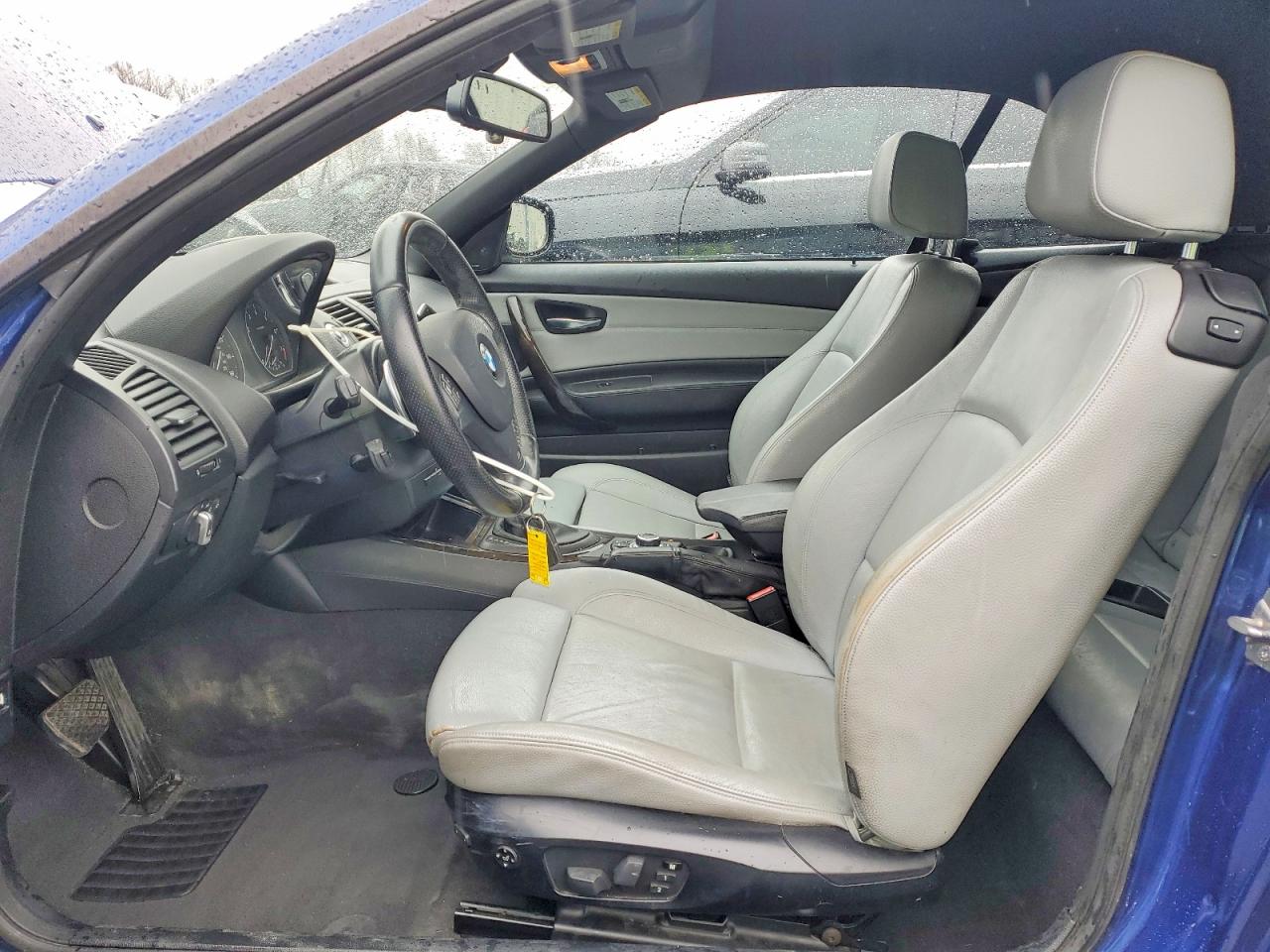 2012 BMW 1 series VIN WBAUL7C50CVM82997 photo 7