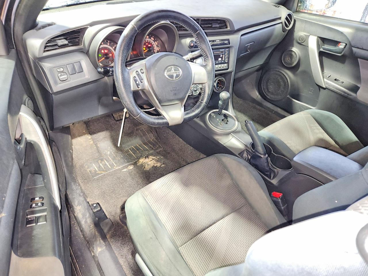 2011 Scion Tc VIN JTKJF5C74B3000313 photo 8