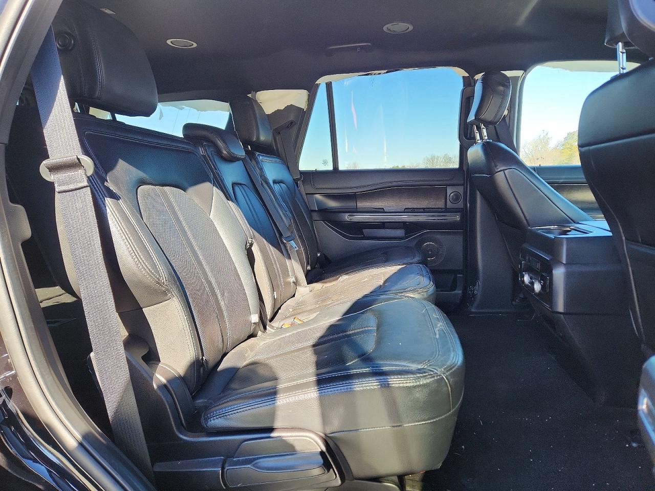 2020 Ford Expedition VIN 1FMJU1KT3LEA81701 photo 11