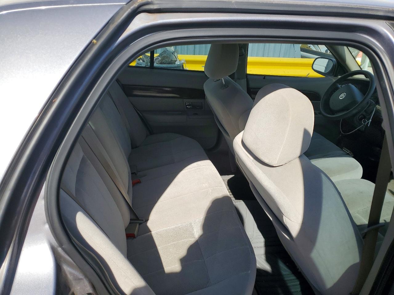 2006 Mercury Grmarquis VIN 2MEFM74V76X606613 photo 10