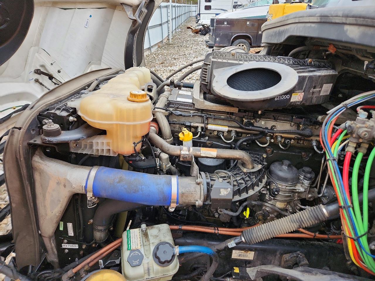 2020 FREIGHTLINER All other VIN 3AKJHHDR7LSLP9809 photo 7