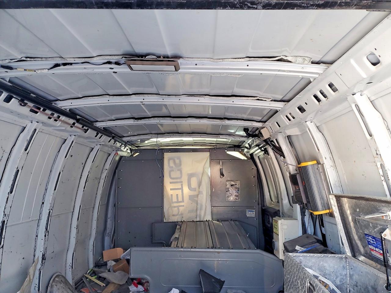 2006 GMC Savana VIN 1GTHG392161207097 photo 10