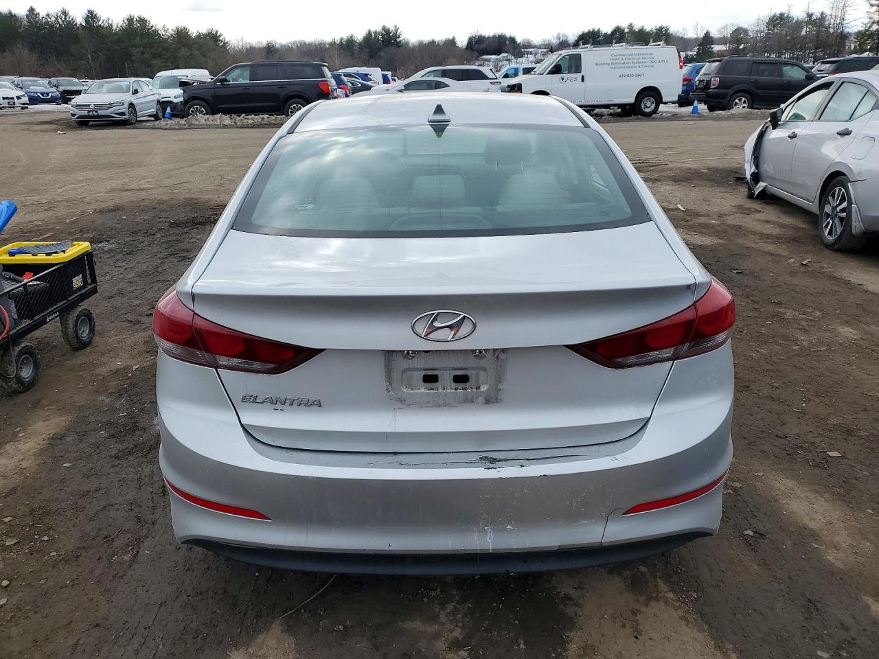 2018 Hyundai Elantra VIN 5NPD84LF3JH303814 photo 6