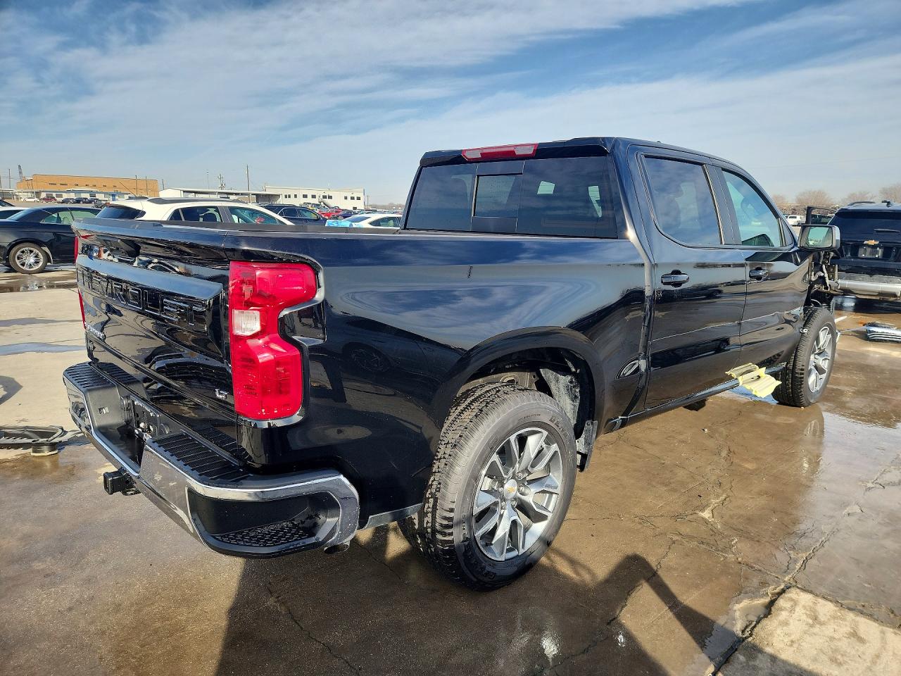 2026 Chevrolet Silverado VIN 1GCPACEK5TZ117967 photo 3