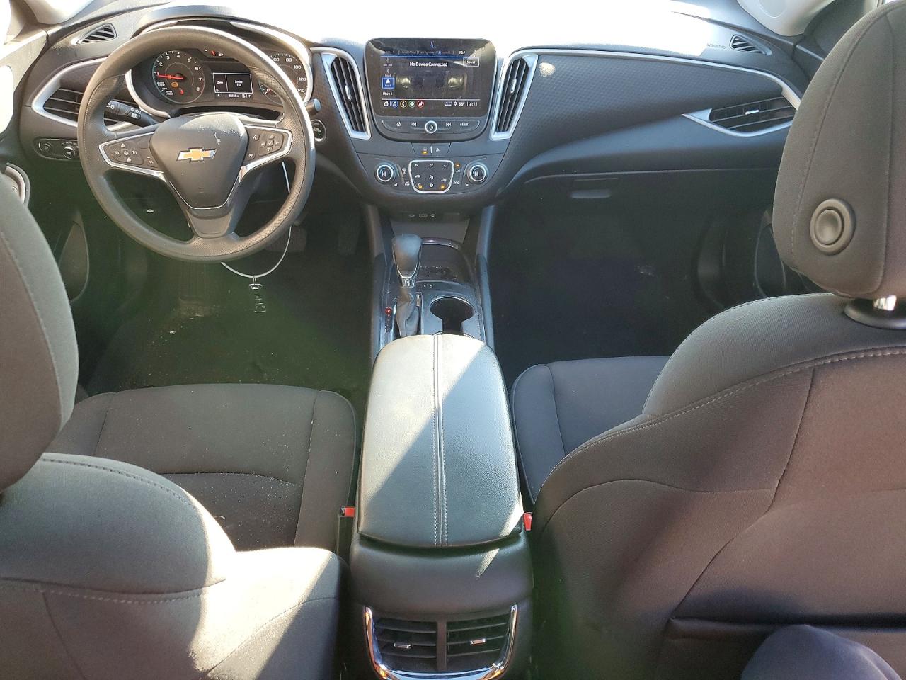 2023 Chevrolet Malibu VIN 1G1ZD5ST8PF211074 photo 8