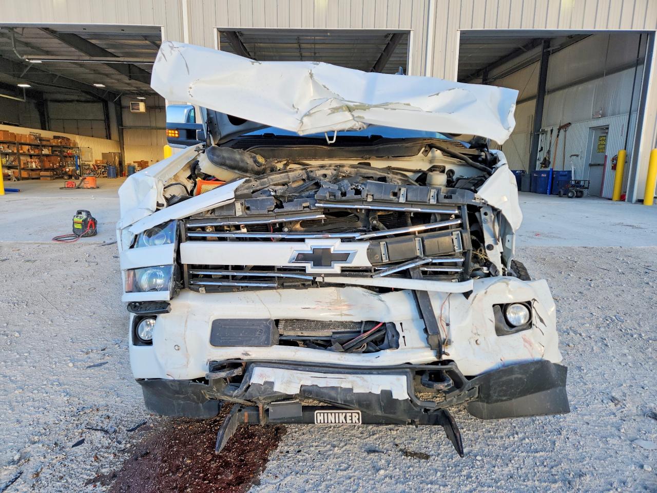 2019 Chevrolet All models VIN 1GC1KWEG7KF264145 photo 5